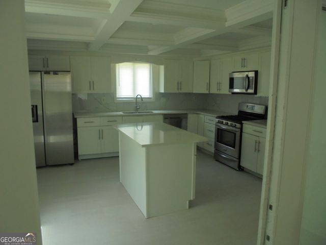 51 Overbrook Drive, Smyrna, GA 30082