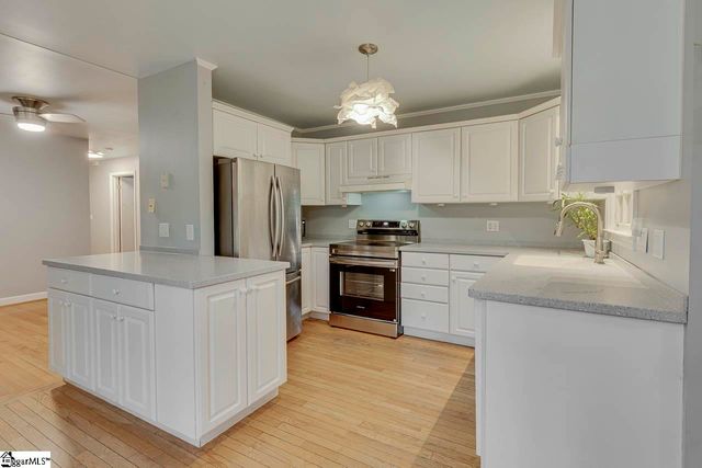 5 Cahu Drive, Taylors, SC 29687