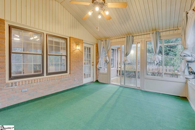 5 Cahu Drive, Taylors, SC 29687