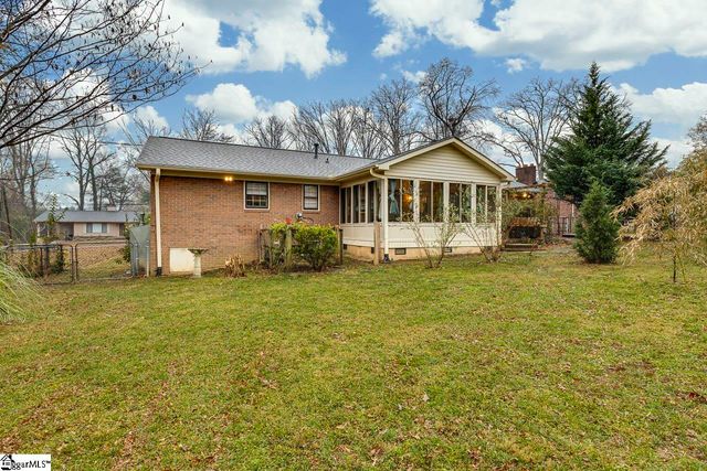 5 Cahu Drive, Taylors, SC 29687