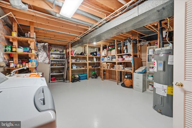 9509 SNYDER MILL CT, Montgomery Village, MD 20886