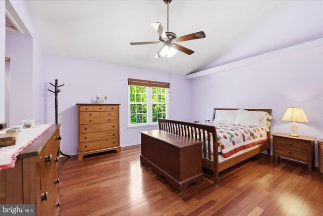 9509 SNYDER MILL CT, Montgomery Village, MD 20886