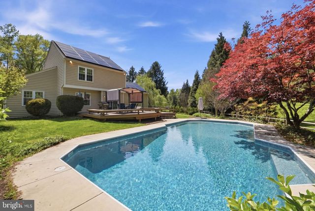 9509 SNYDER MILL CT, Montgomery Village, MD 20886