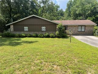 5913 Montfort S Road, Mobile, AL 36608