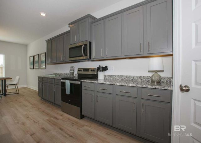 432 Emorie Avenue, Foley, AL 36535