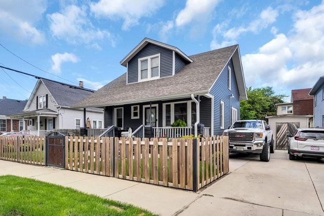 4917 19th AVENUE, Kenosha, WI 53140
