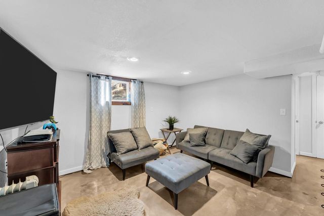 4917 19th AVENUE, Kenosha, WI 53140