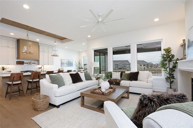 8233 Mahon Court, Johnston, IA 50131