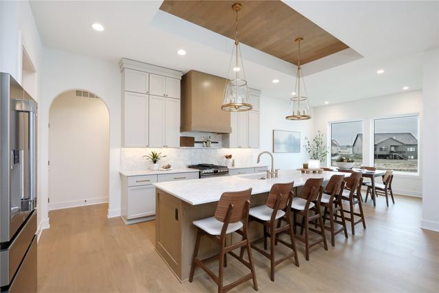 8233 Mahon Court, Johnston, IA 50131