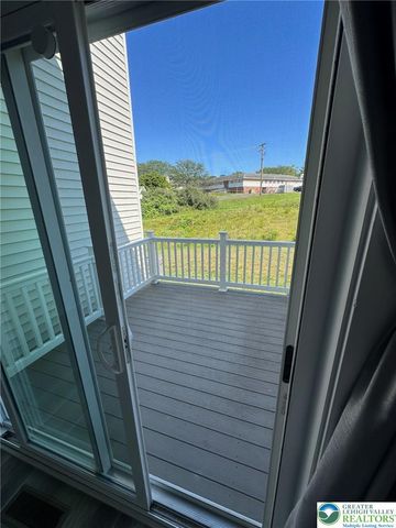 7614 Clayton Ave, Upper Saucon Twp, PA 18036