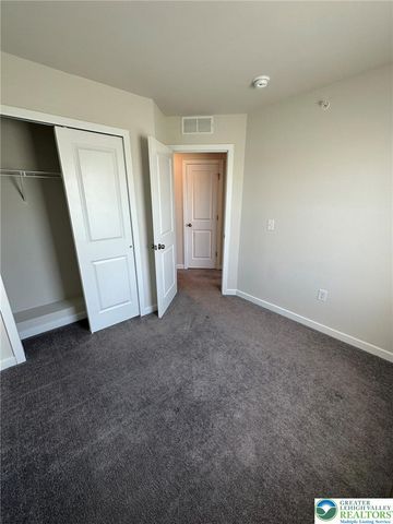 7614 Clayton Ave, Upper Saucon Twp, PA 18036