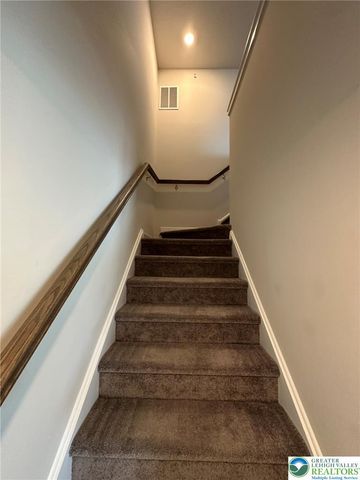7614 Clayton Ave, Upper Saucon Twp, PA 18036