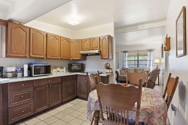 131 Ficus Tree Drive, Lantana, FL 33462