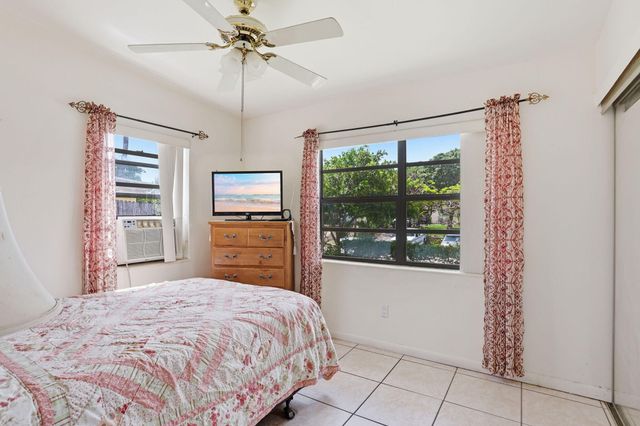 131 Ficus Tree Drive, Lantana, FL 33462