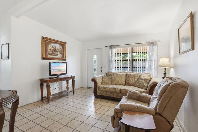 131 Ficus Tree Drive, Lantana, FL 33462