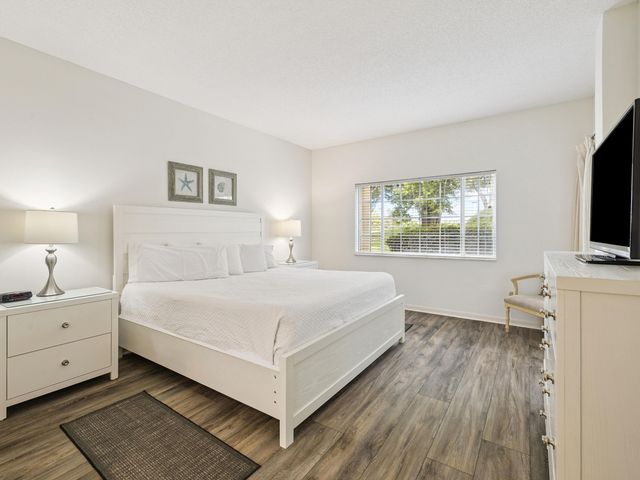 5246 Tivoli Drive 5246, Miramar Beach, FL 32550