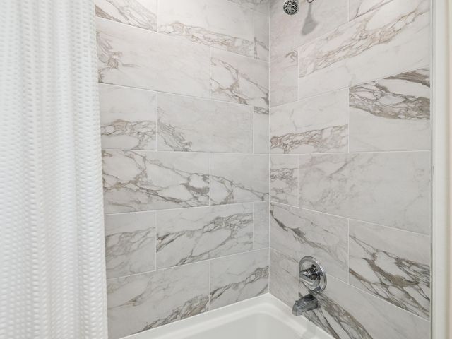 5246 Tivoli Drive 5246, Miramar Beach, FL 32550