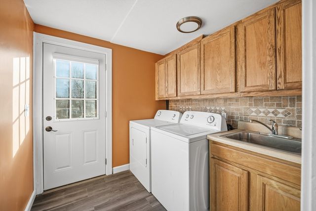 592 Stony Hill Rd, Wilbraham, MA 01095