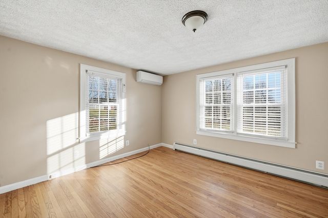 592 Stony Hill Rd, Wilbraham, MA 01095