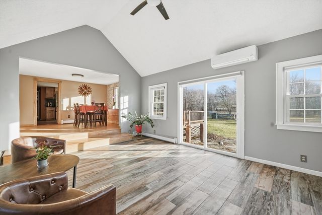 592 Stony Hill Rd, Wilbraham, MA 01095