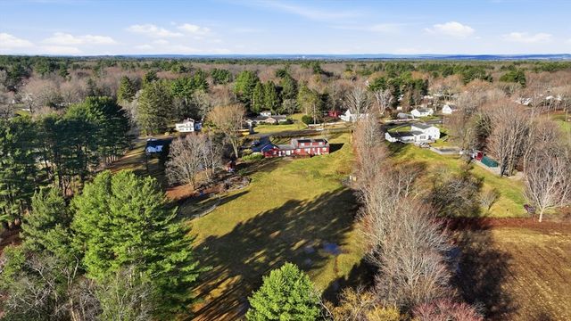 592 Stony Hill Rd, Wilbraham, MA 01095