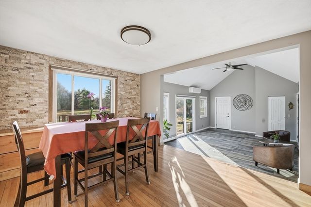 592 Stony Hill Rd, Wilbraham, MA 01095