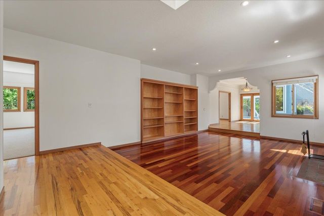 206 Ravenswood Court, Santa Cruz, CA 95060