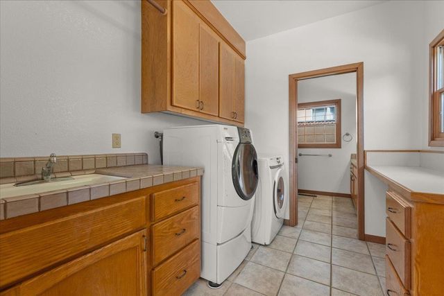 206 Ravenswood Court, Santa Cruz, CA 95060