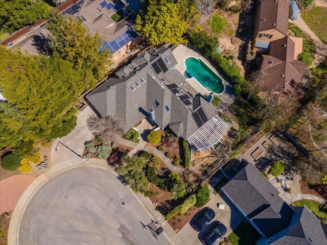 206 Ravenswood Court, Santa Cruz, CA 95060