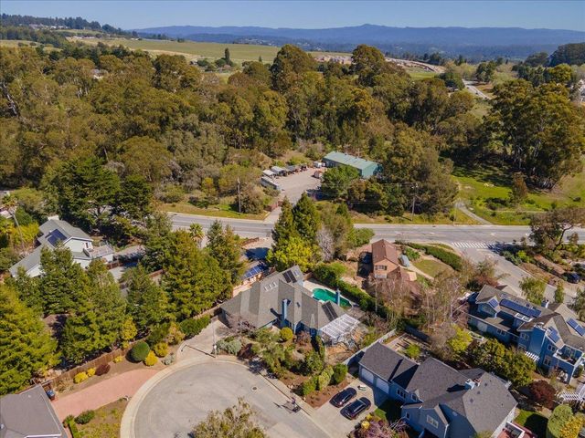206 Ravenswood Court, Santa Cruz, CA 95060