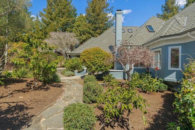 206 Ravenswood Court, Santa Cruz, CA 95060