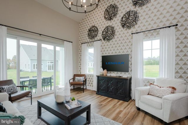 153 GRAND OVERLOOK DR, Gettysburg, PA 17325