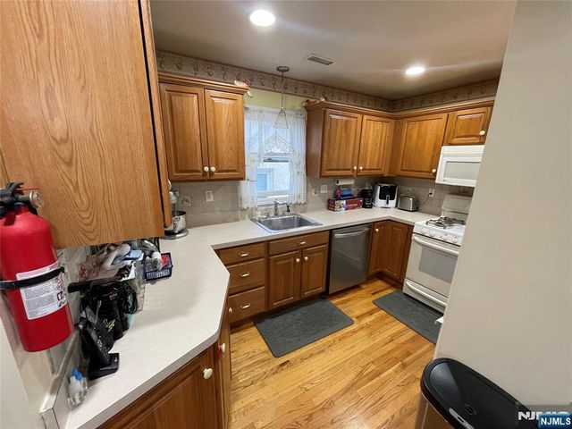 608 Monroe Street, Carlstadt, NJ 07072