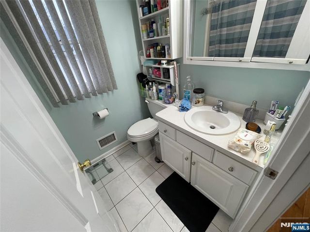 608 Monroe Street, Carlstadt, NJ 07072