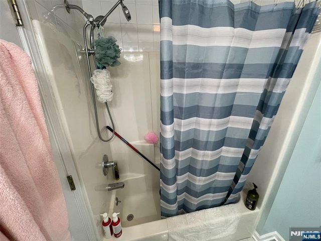 608 Monroe Street, Carlstadt, NJ 07072