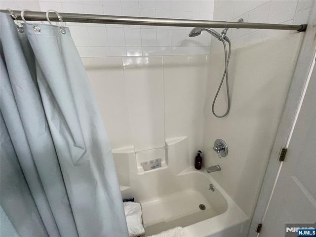 608 Monroe Street, Carlstadt, NJ 07072