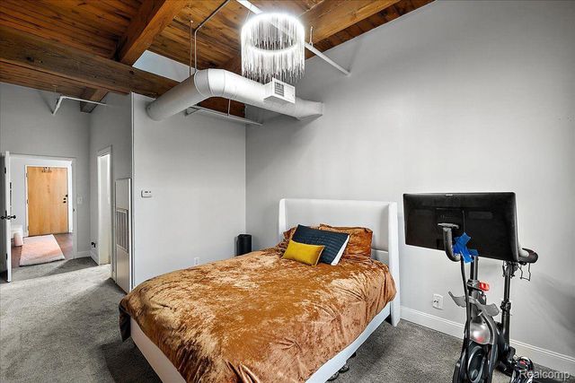 6533 E Jefferson Avenue 329, Detroit, MI 48207