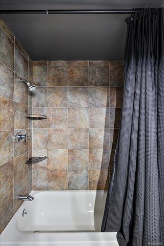 6533 E Jefferson Avenue 329, Detroit, MI 48207