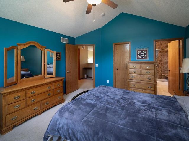 15329 Wilderness Ridge Road NW, Prior Lake, MN 55372