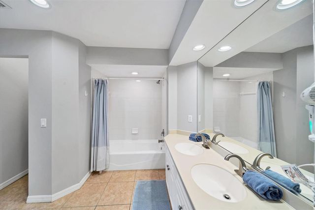 3604 54TH DRIVE W 102, Bradenton, FL 34210