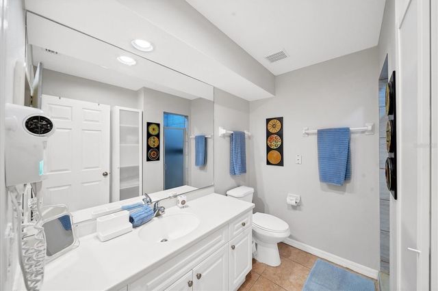 3604 54TH DRIVE W 102, Bradenton, FL 34210