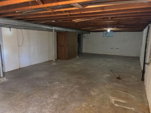 846 S Barnes Avenue, Springfield, MO 65802