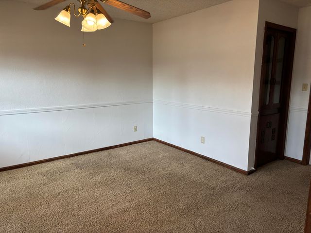 846 S Barnes Avenue, Springfield, MO 65802