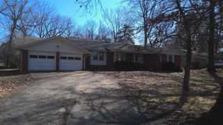 846 S Barnes Avenue, Springfield, MO 65802