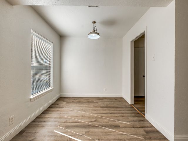 6439 Hollis Avenue, Dallas, TX 75227