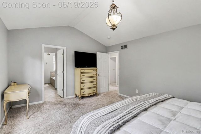 2548 Empire Court, Rochester Hills, MI 48309