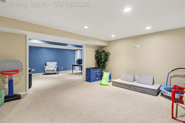 2548 Empire Court, Rochester Hills, MI 48309