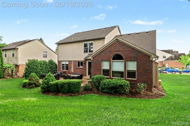 2548 Empire Court, Rochester Hills, MI 48309