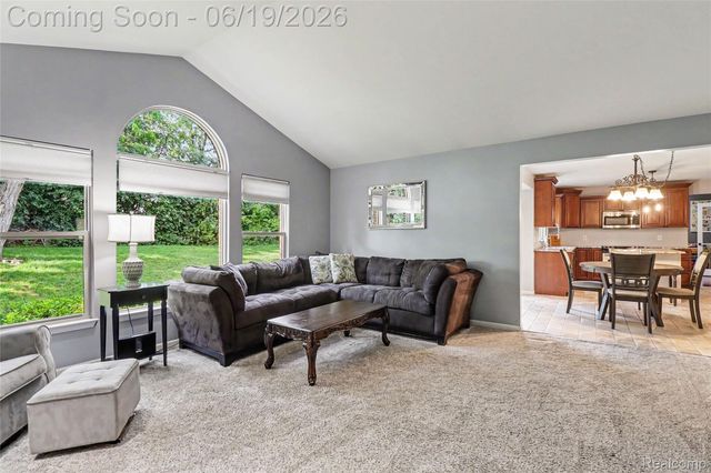 2548 Empire Court, Rochester Hills, MI 48309