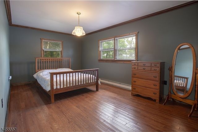 28 Laketop Dr, Hampton Twp., NJ 07860